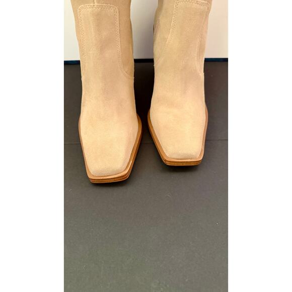 Vince Camuto Afelia Boot - Picture 3 of 8